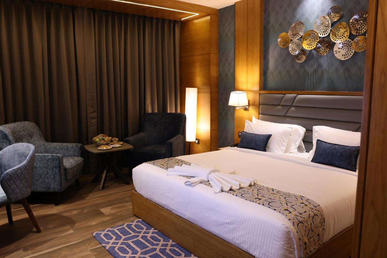 Aj Grand Hotel Mangalore Exterior foto